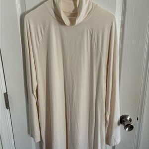 J. Jill Luxe Supima Turtleneck Tunic Size Med/Tall Quiet Luxury Soft Minimalism